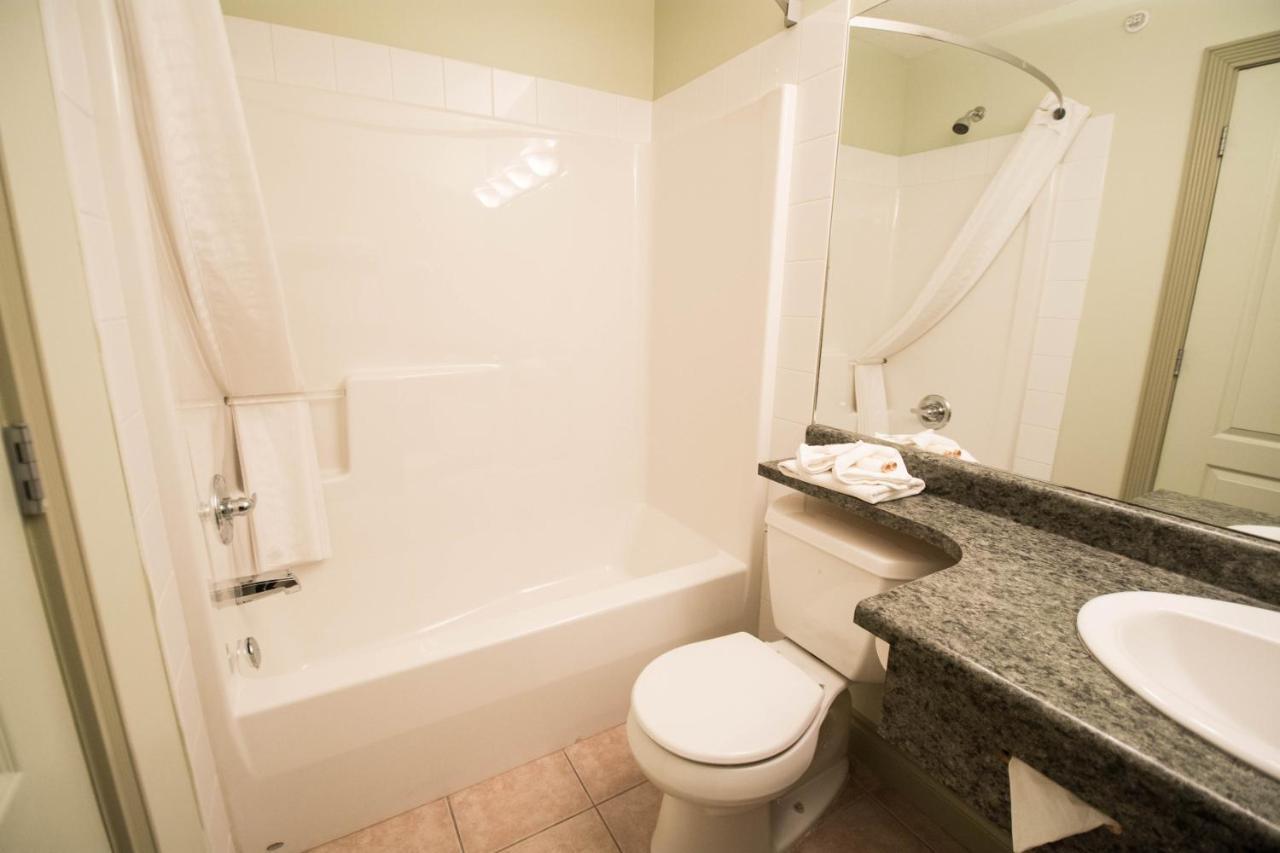 Nova Inn Acheson Spruce Grove エクステリア 写真